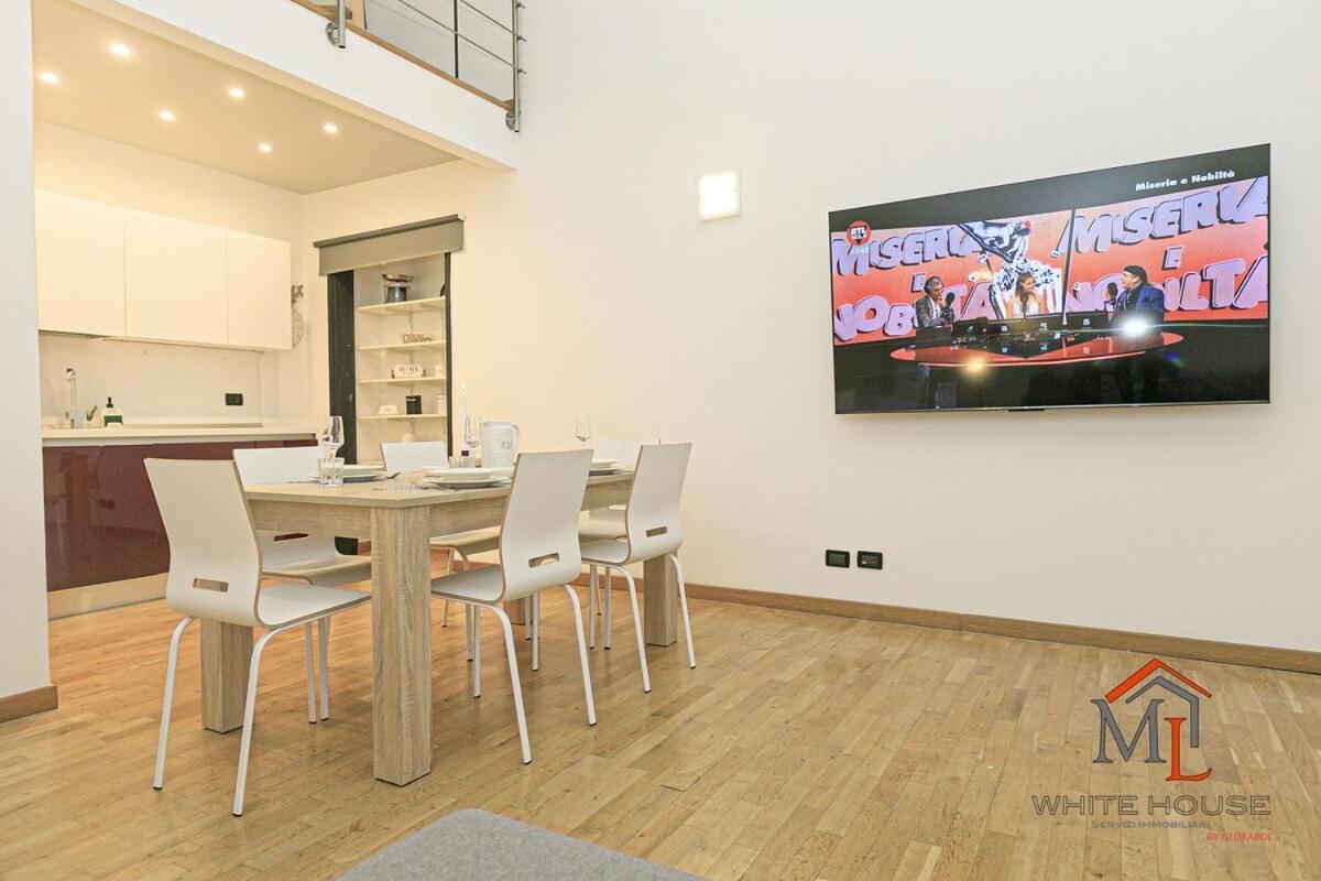 Apartment Mimosa House By Ml White House *